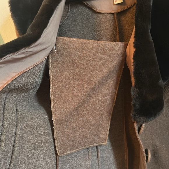 Creations Joseph Ribkoff Tailored Jacket Sze 14 – Faux Fur Collar Made in Canada - Picture 5 of 6